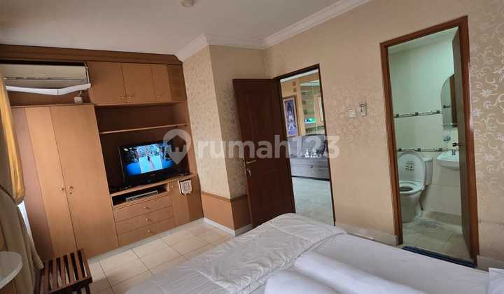 Apartemen Majesty Dijual Type 2BR Lantai 11 Full Furnished Apartemen Majesty Dijual Type 2BR Lantai 11 Full Furnished