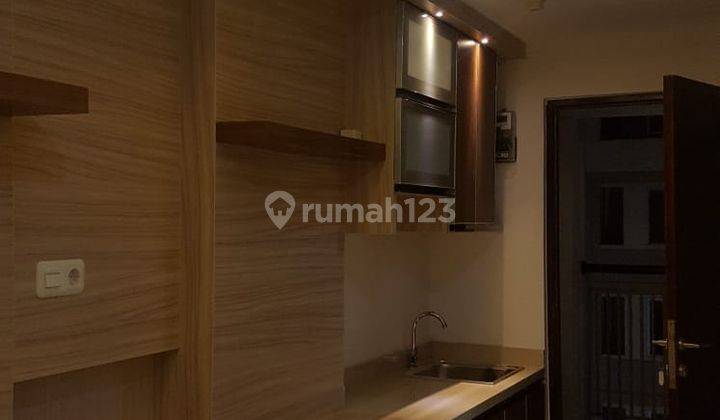 Apartemen Emerald Tower Dijual Type Studio Lantai 4 Furnished 2