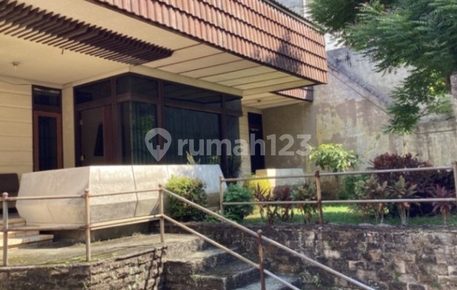 Tubagus Ismail. Rumah Dijual Sayap Dago Bandung Utara