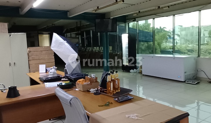 Sudirman.ruang Usaha Dijual Pusat Kota Bandung. Sudirman.ruang Usaha Dijual Pusat Kota Bandung.