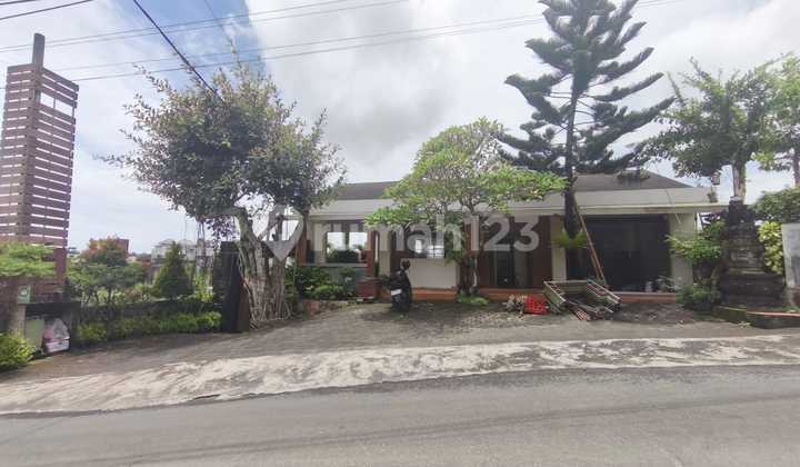 For Sale Guesthouse + Business Premises on Goa Gong Main Road, Jimbaran. 2