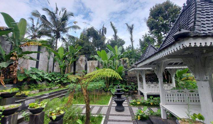 Rumah 2 Lantai Bagus Furnished di Jalan Payangan, Gianyar 2