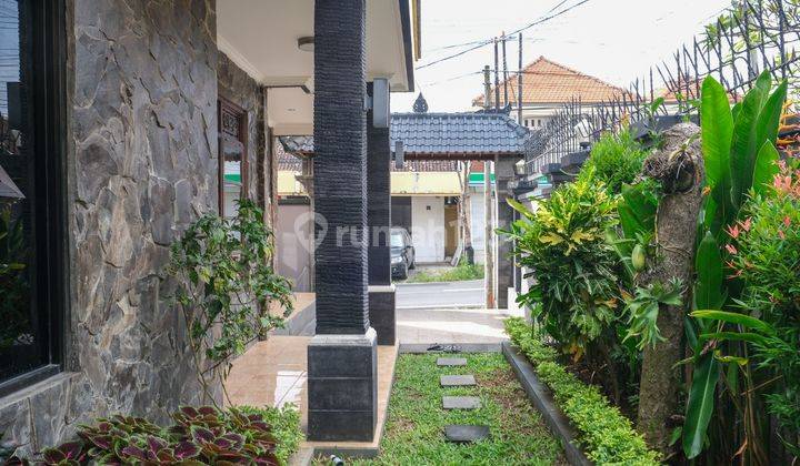 Dijual Rumah Yang Berlokasi di Jalan Utama Nuansa Utama Jimbaran. 2