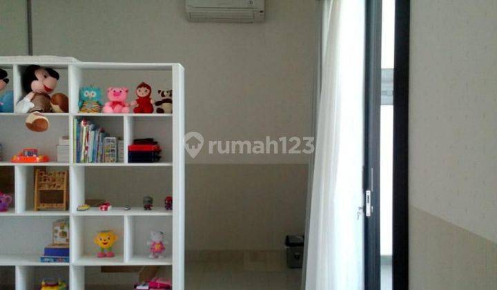 Dijual Rumah Modern 2,5 Lantai Fully Furnished di Jimbaran 2