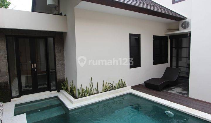 Fully Furnished 2 Floor Modern Villa for sale in Jimbaran. 1