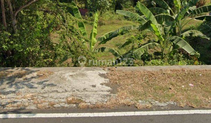 Small land for sale cheap in Jl. Large in Additional Fort, Buleleng 1