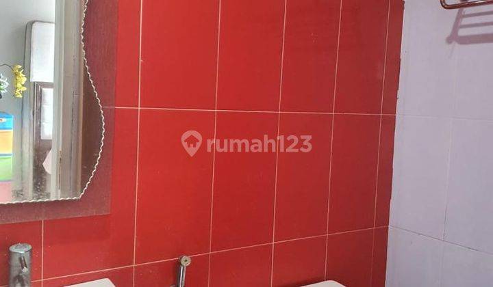 Dijual Rumah 3 Lantai Lokasi Strategis di Jimbaran 2