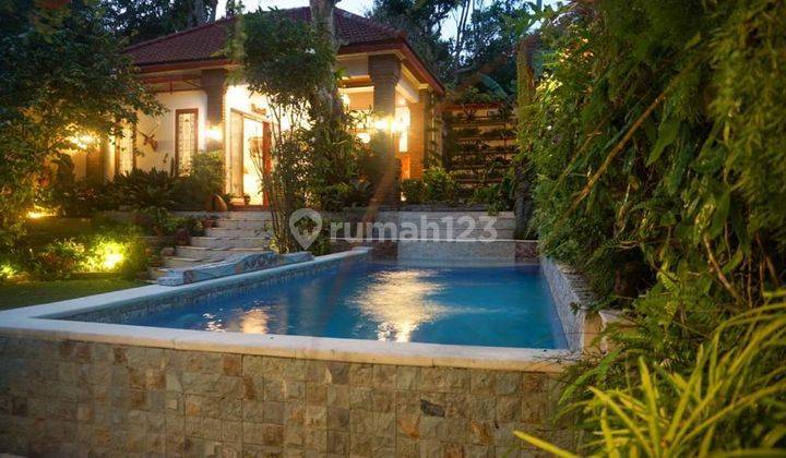 For sale Fully Furnished Spacious Villa in Pecatu 1