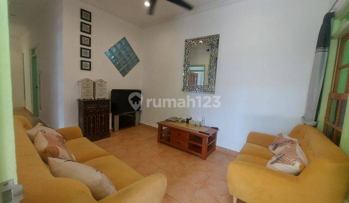 For sale, Modern Fully Furnished Villa with Swimming Pool in Benoa. 2