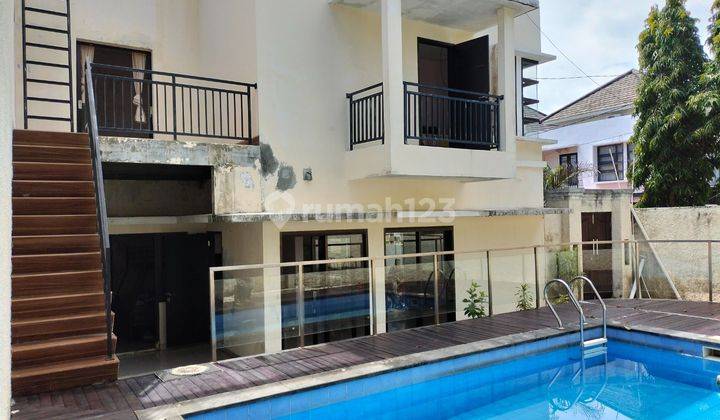 2-storey villa for sale with swimming pool at Terrace Pavillion Jimbaran 1