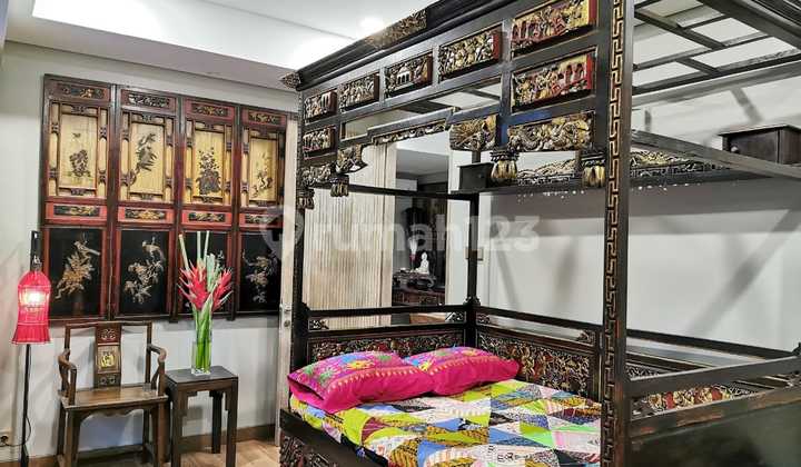 Comfortable Modern Villa for Rent with Swimming Pool in Taman Mumbul. 2