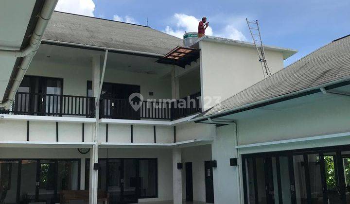 Modern villa for rent with land area of 12 acres in Umalas. 2