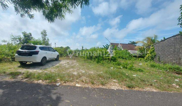 Land for sale on Jl. Gayang Sari, Kampial, Nusa Dua. 1