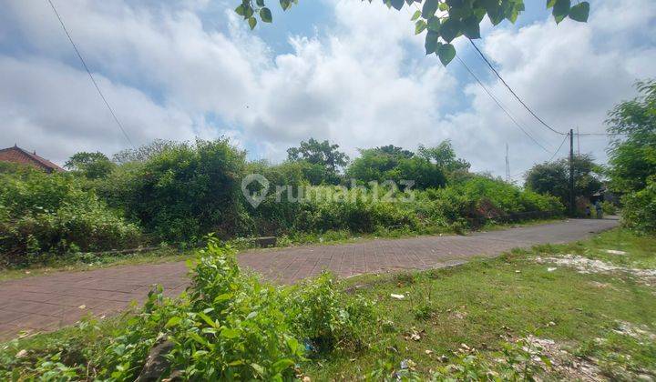 Land for sale on Jl. Gayang Sari, Kampial, Nusa Dua. 2