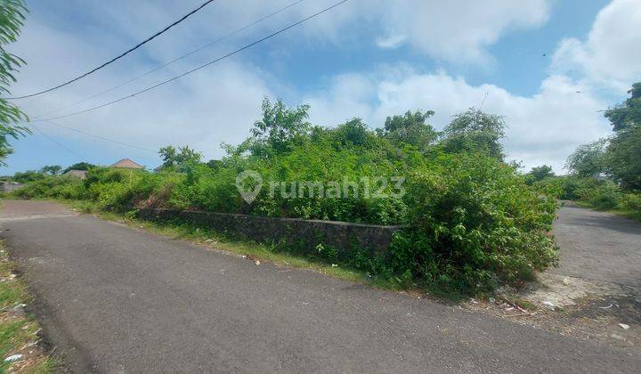 Land for sale on Jl. Gayang Sari, Kampial, Nusa Dua. 1