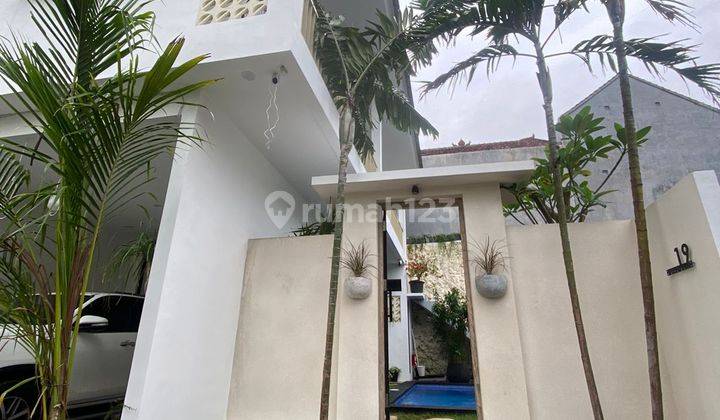 Dijual Villa Modern 2 Lantai di Perum. Giri Diamond Benoa  1