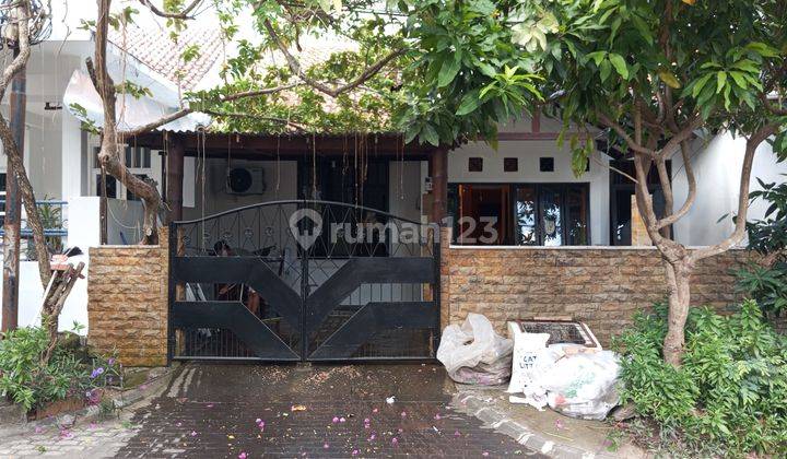 Disewakan Rumah 1,5 lantai fully furnished di Puri Gading 1