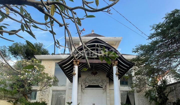 HOUSE FOR SALE Jalan Tukad Badung, RENON