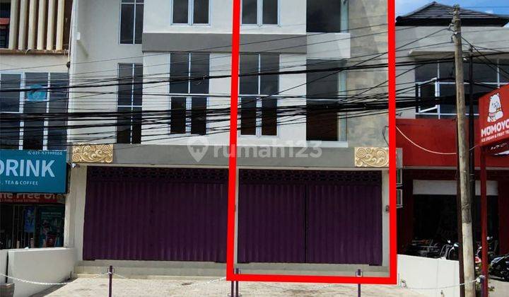 For sale 3-storey shophouse located in Jimbaran. 1