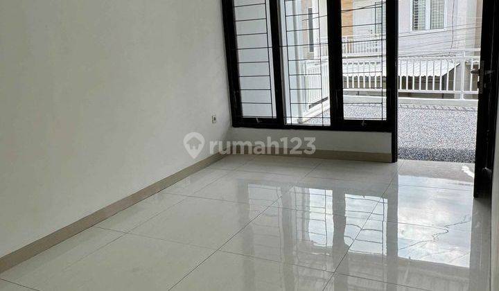 For sale 2 Storey House in Oasis Residence Padang Sambian. 2