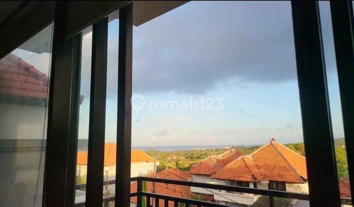 Dijual Rumah 2 Lantai Ada Kolam Renang di Benoa. 2