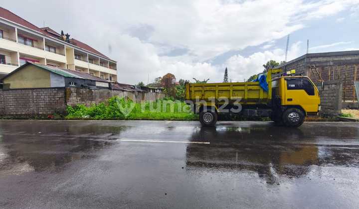 For rent: Premium land located on Jalan Mertanadi, near Siloam Hospital, Sunset Road. For rent: Premium land located on Jalan Mertanadi, near Siloam Hospital, Sunset Road.