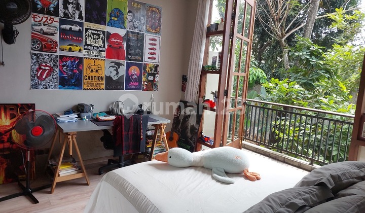 Rumah Ala Resort Bali Full Furnished Lokasi Super Strategis 2