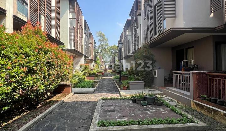 Super Cheap 3-Story House in Favorite & Strategic Area