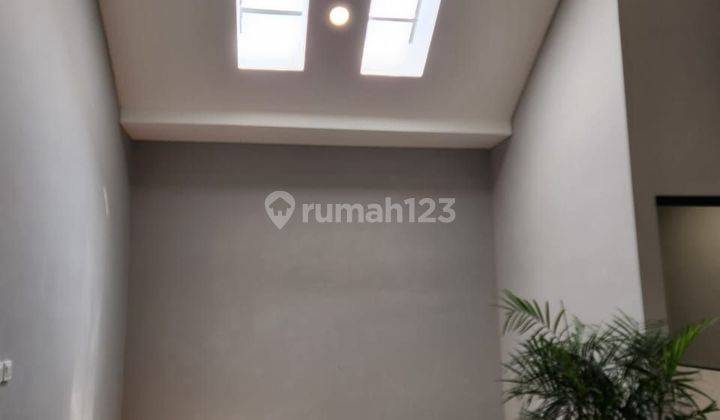 Rumah Cantik Brand New Konsep Modern Minimalis Harga Termurah 2