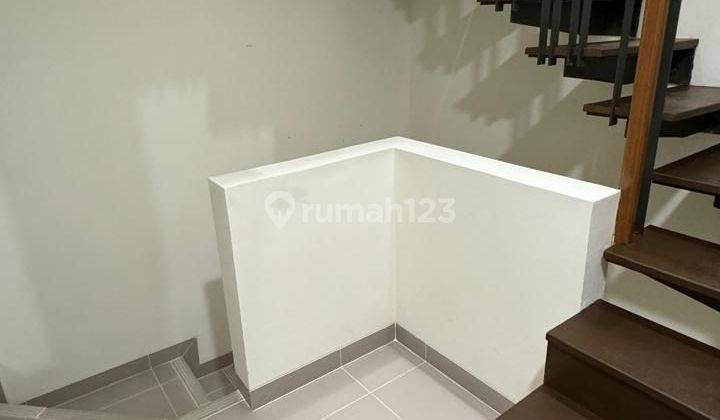 Siapa  Cepat Dia Dapat Rumah Brand New Attic 3 Lantai Termurah  2