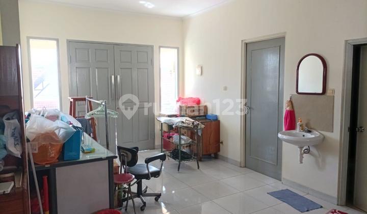 New Building Sector House Best Location & Price 2