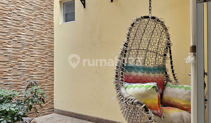 Neat House Fully Renovated Ready to Live In Strategic Area Super Worth It Price