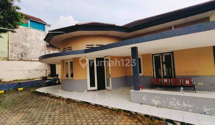 Kantor Sewa Muat 10 Mobil 20 Staff di Jalan Hang Tuah Palembang 2
