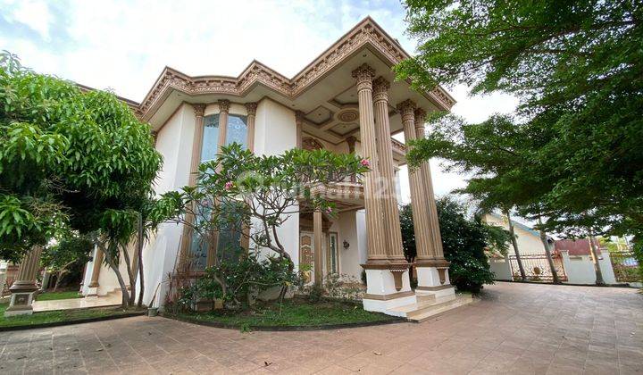 Rumah Mewah Di Tengah Kota Dijual Setengah Harga 1