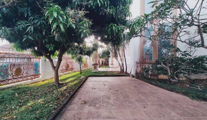 Rumah Mewah Di Tengah Kota Dijual Setengah Harga 4