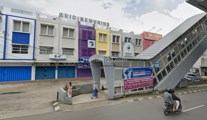 Ruko Parkiran Besar Dekat Stasiun Lrt Di Palembang Disewakan 2