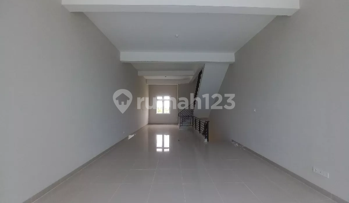 Ruko Parkiran Besar Dekat Stasiun Lrt Di Palembang Disewakan 4