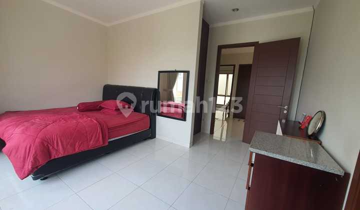 Dijual Rumah Bintaro Discovery Conserva 4Kamar Tidur Kondisi Baik 2