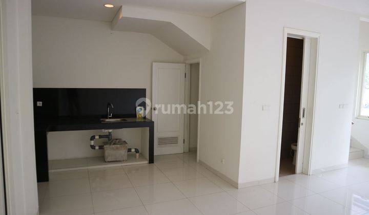 Rumah di Sutera Leora Alam Sutera Tangerang Dekat Pasar 8 5