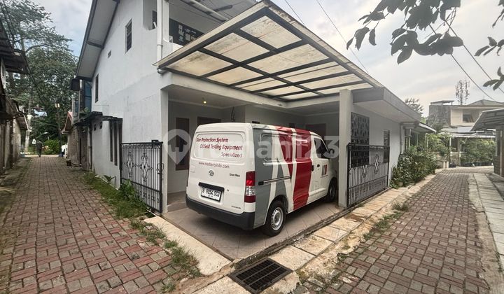 For Sale 2-Story House Near Gurame Valley Depok