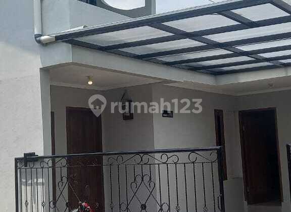 For Sale 2-Story House Near Gurame Valley Depok 2