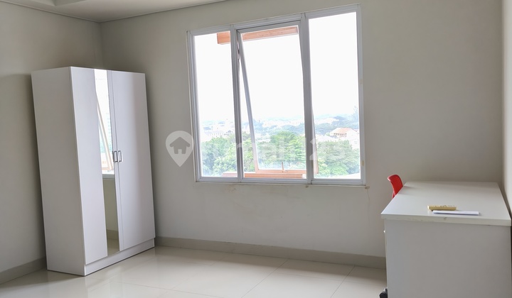 Sewa Murah Apartemen Beverly 90210 Paramount Gading Serpong  2