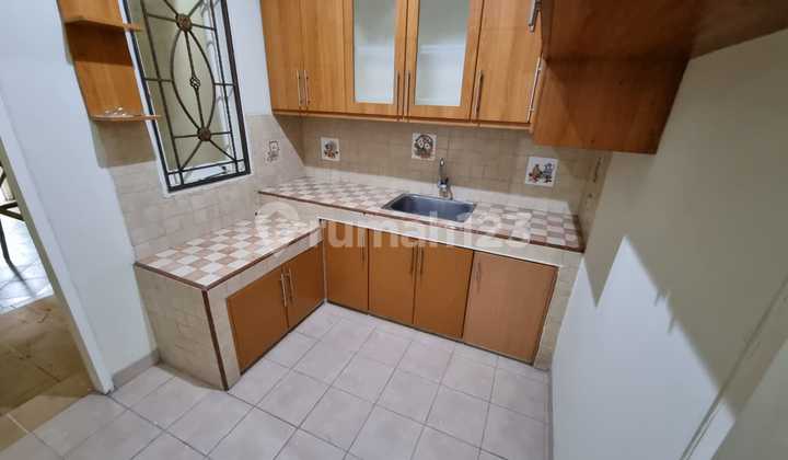 For Rent: Alexandrite Cluster House in Gading Serpong 2