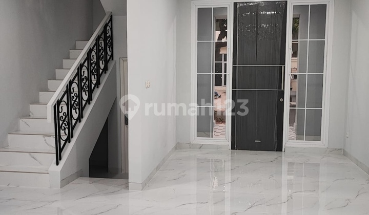 Disewakan Cluster Beryl Gading Serpong  2