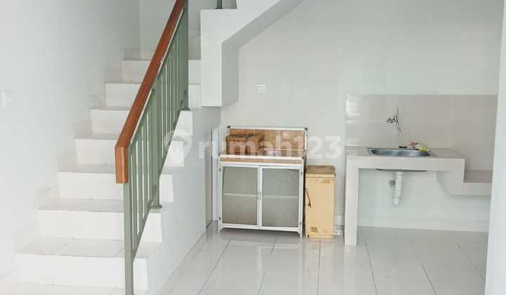 Quick Sale House in Arcadia Village Cluster, Gading Serpong 2