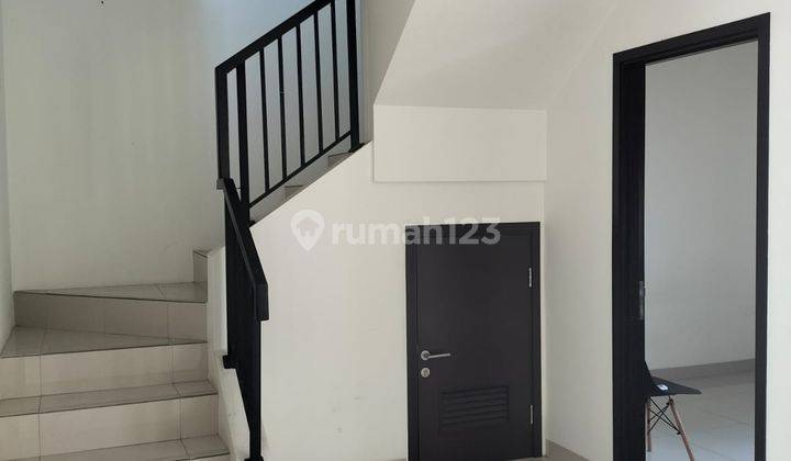 Disewakan Rumah Savia Park Dekat Nosa Loka Bsd Tangerang 2