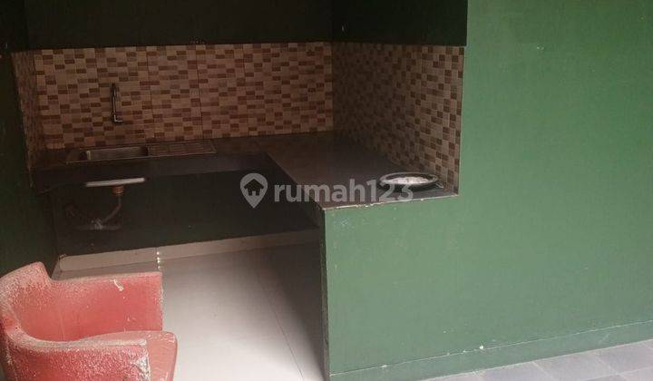 Ada Kolam Renang Keamanan 24 jam Adora Town House Jagakarsa Jaksel  2