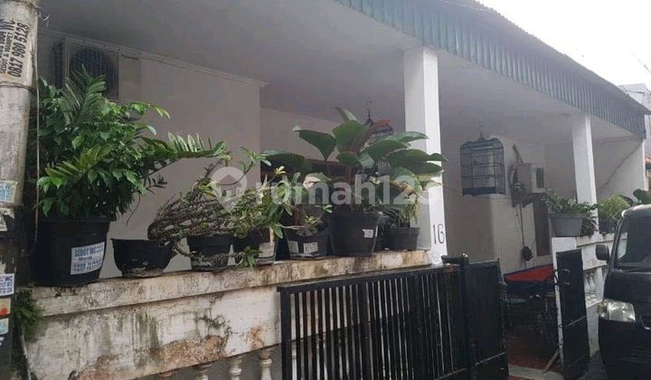 Rumah Strategis bisa Utk Kost Juga Dekat Jalan Raya Rumah Strategis bisa Utk Kost Juga Dekat Jalan Raya