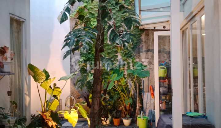 Rumah Gaya Unik di Kopo Safira Residence Bandung, Hook 2