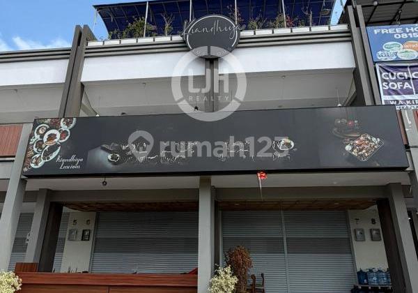 Di Sewakan 2 Ruko Strategis di Sasakirana Kota Baru Parahyangan Bandung Di Sewakan 2 Ruko Strategis di Sasakirana Kota Baru Parahyangan Bandung